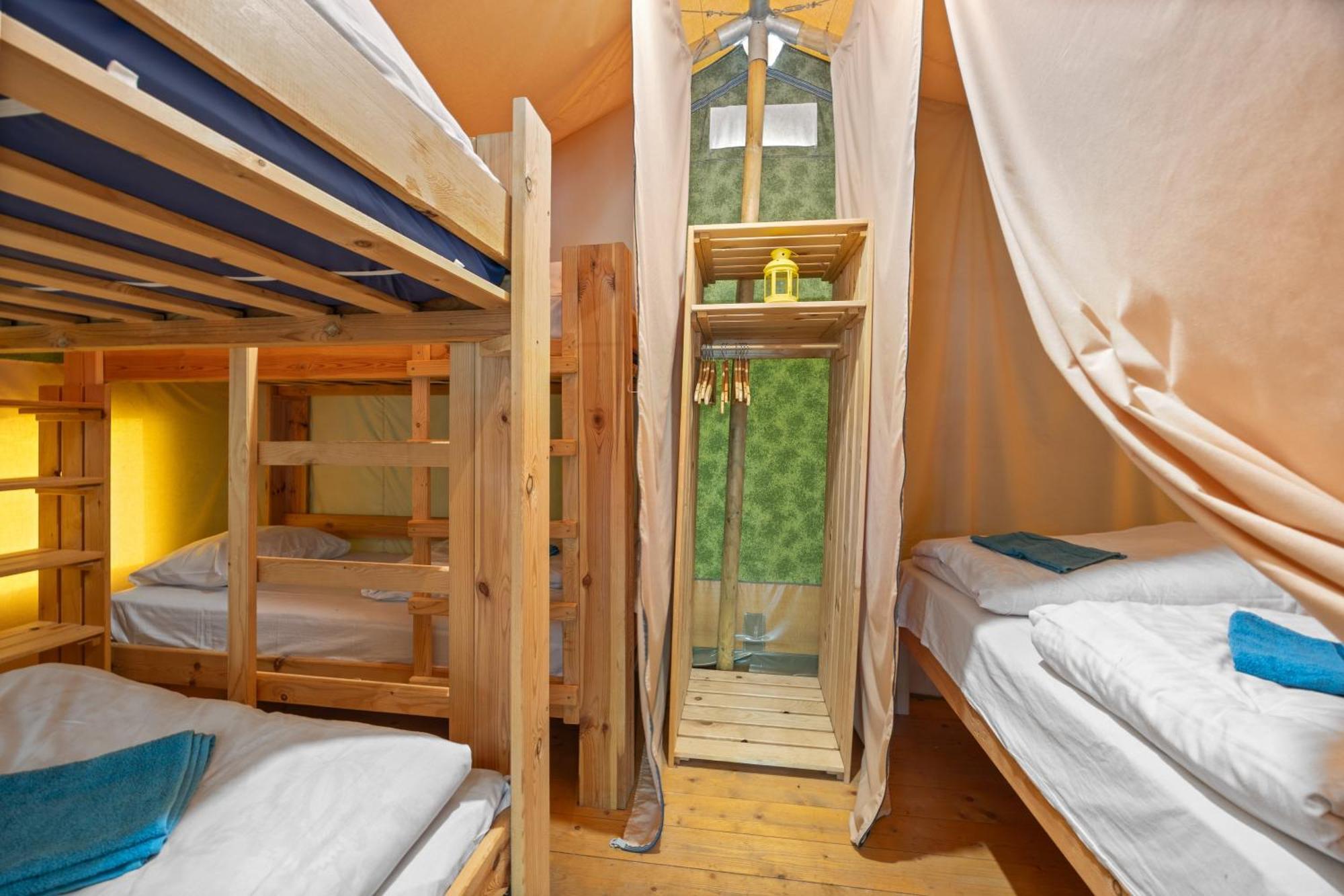 Parque de vacaciones Easyatent Valkanela 4*