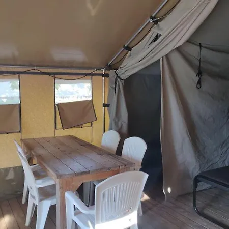Easyatent Camping Valkanela Vrsar Cameră foto