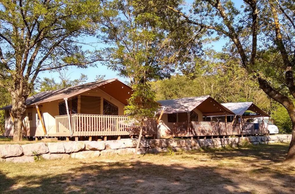 Easyatent Valkanela Vakantiepark 4*